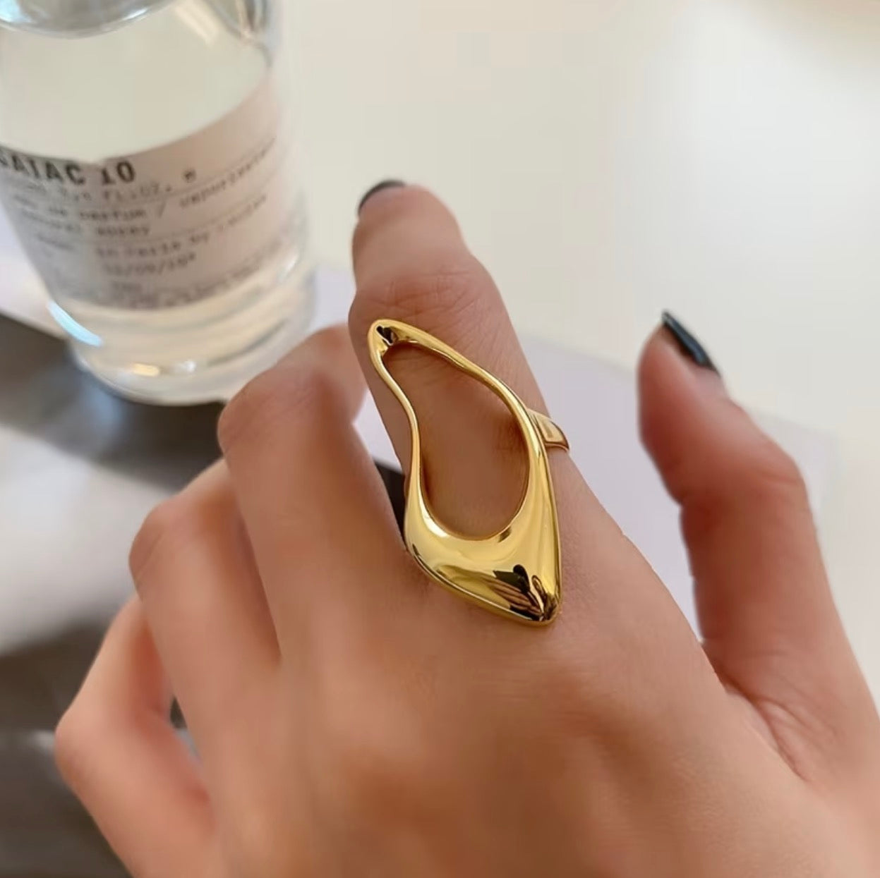 Irregular ring
